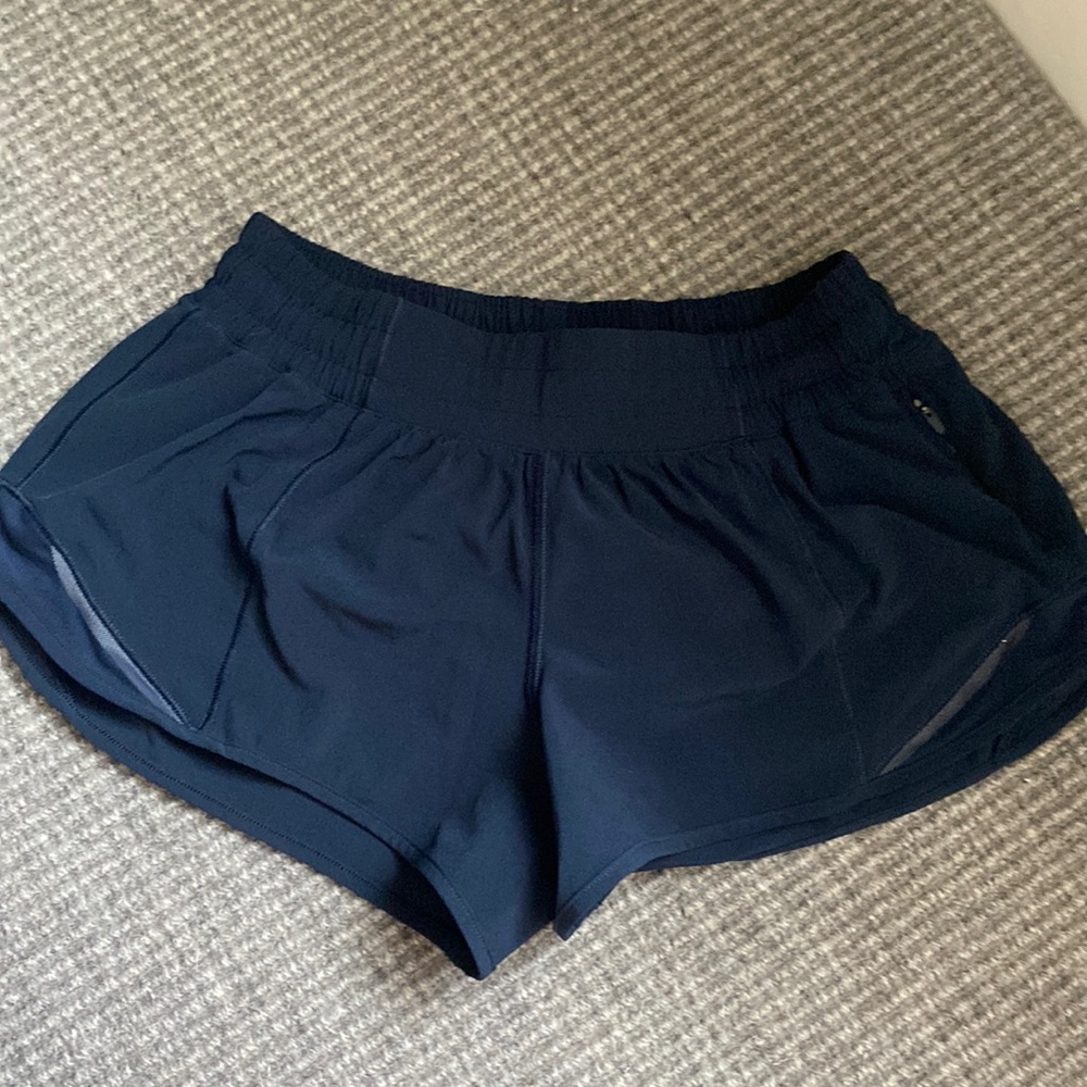 True Navy Lululemon Low Rise 2.5 Inch Hotty Hots